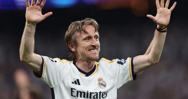 Portada: Luka Modrić se queda: mediocampista croata renovará con el Real Madrid y jugará hasta los 39 años