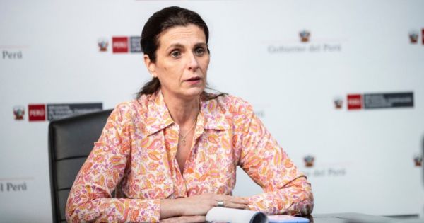 Ministra Hania Pérez de Cuéllar removió a todo el directorio del Fondo Mivivienda por presunta corrupción