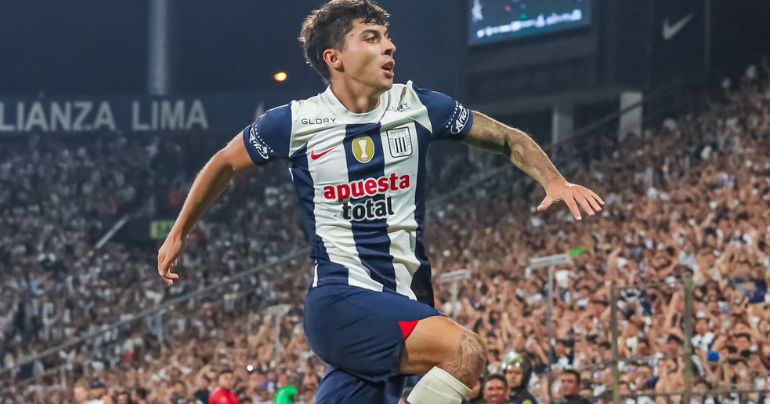 Alianza Lima derrota a Cienciano con un doblete de Franco Zanelatto: así fueron sus goles