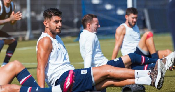 Portada: Carlos Zambrano fue a entrenar con Alianza Lima: ¿volverá a jugar por la blanquiazul?