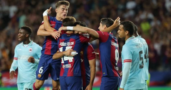 Portada: Barcelona en todo su esplendor: goleó 5-0 a Antwerp por la primera fecha de la Champions League