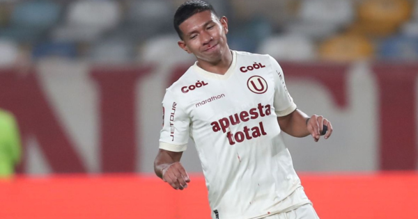 Edison Flores sobre derrota de Universitario ante Corinthians: "Con once el partido estaba controlado"