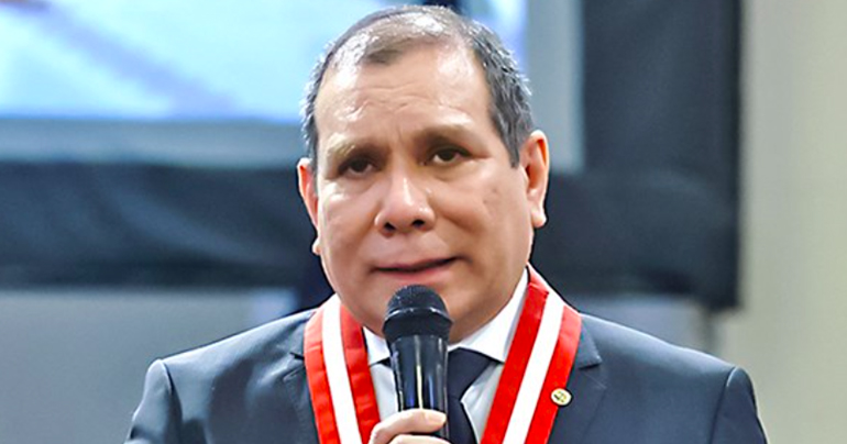 Presidente del PJ respalda propuesta de Rafael López Aliaga para erradicar a limpiadores de lunas