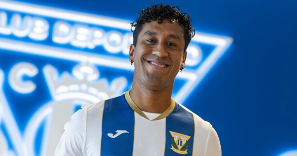 Portada: Renato Tapia es nuevo jugador del Leganés: así fue presentado el mediocampista peruano