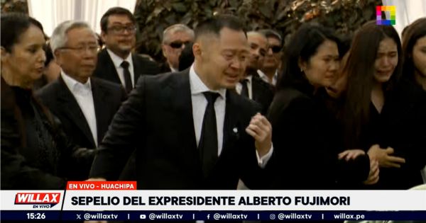 Alberto Fujimori: el duro momento que atravesaron Kenji y Keiko al ver descender el ataúd de su padre