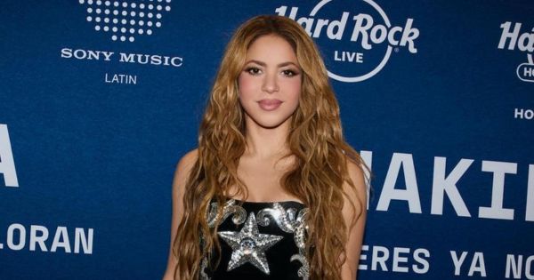Shakira lanzó su nuevo álbum 'Las mujeres ya no lloran': "Es la transformación del dolor en creatividad"