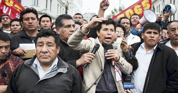 Anulan inscripción del Fenate Perú, sindicato del golpista Pedro Castillo