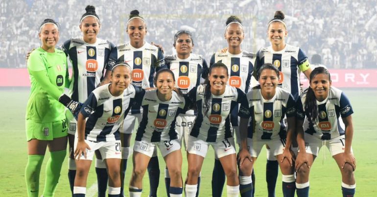 Portada: ¡Una fiesta inolvidable! Así fue el espectáculo de la 'Noche Blanquiazul Femenina' en Matute