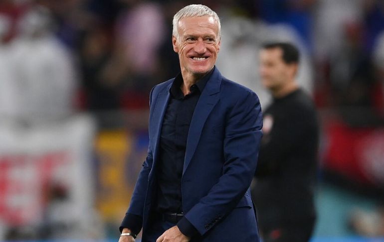 Didier Deschamps renovó como técnico de Francia