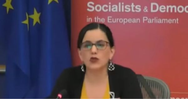 Portada: Verónika Mendoza miente desde Europa: “Hay una dictadura de Dina Boluarte" (VIDEO)