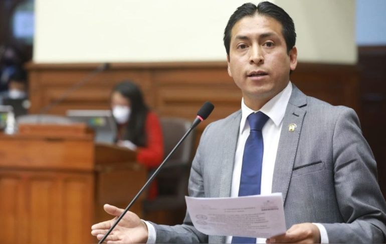 Congreso: Subcomisión de Acusaciones Constitucionales aprobó informe final para inhabilitar a Freddy Díaz