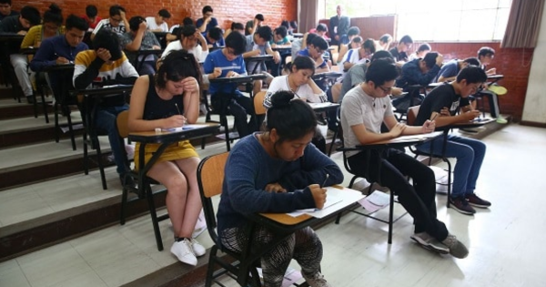 Sunedu extiende bachillerato automático hasta diciembre del 2024