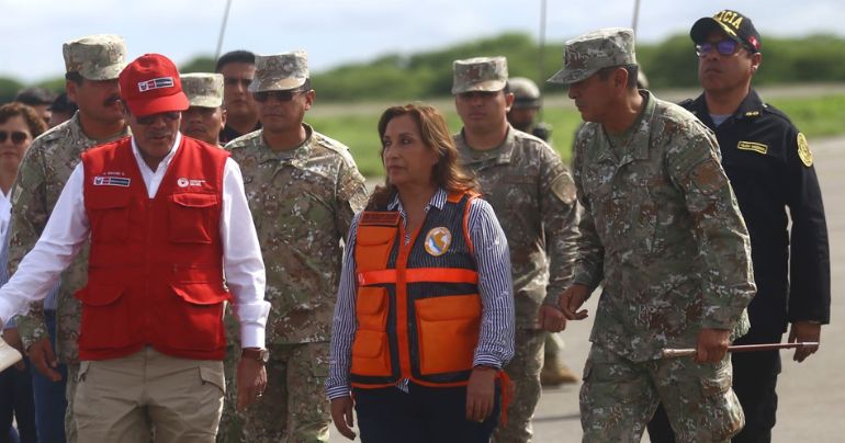 Dina Boluarte: "Estamos trabajando para alcanzar a cada municipio provincial un pack de maquinarias a nivel nacional"