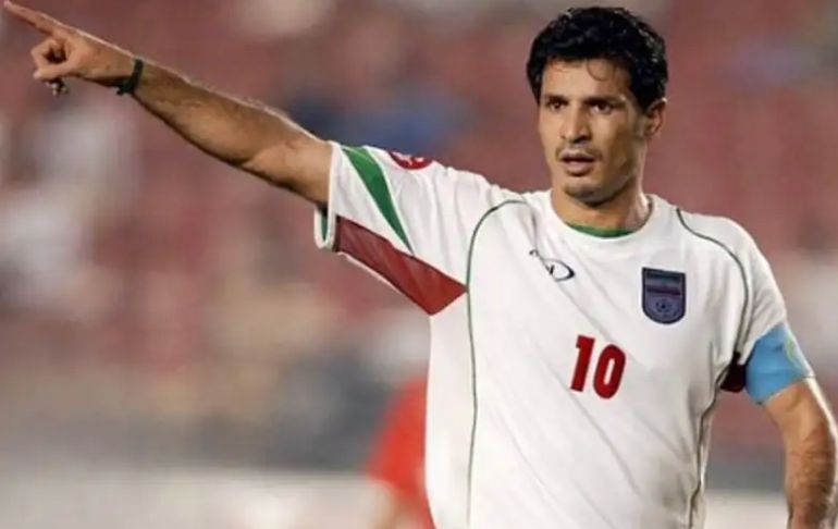 Portada: Irán impide salir del país a familiares del exfutbolista Ali Daei por apoyar protestas contra muerte de Mahsa Amini