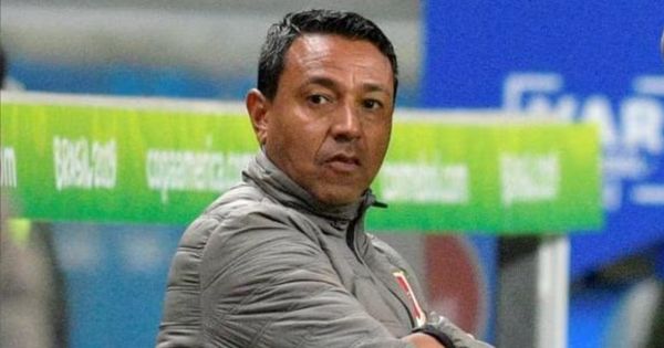 Portada: Nolberto Solano: "Para Perú ha sido muy duro ganar en Chile, pero siempre hay una primera vez"