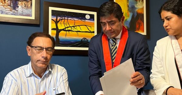 Portada: Fiscalía allana vivienda de Martín Vizcarra y exministro Edmer Trujillo