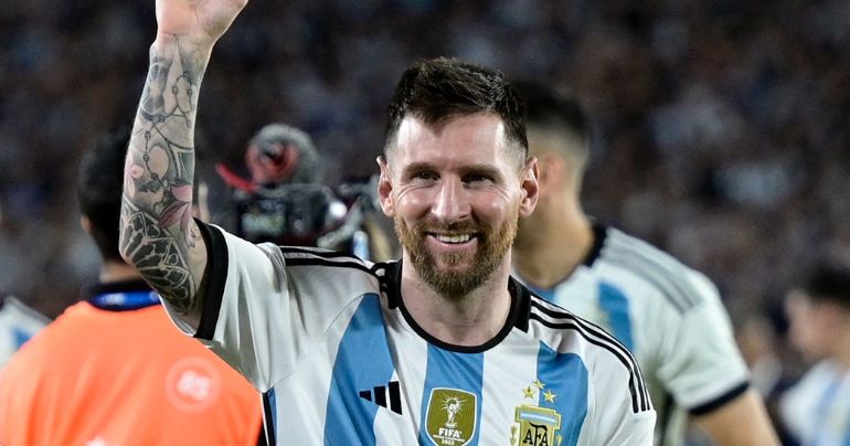 Portada: Lionel Messi marcó su gol 800 ante Panamá, primer duelo de Argentina tras ganar el Mundial Qatar 2022