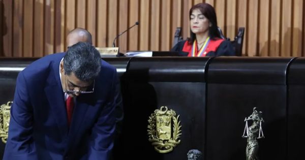 Venezuela: ente electoral chavista entregó al Supremo las actas de elecciones presidenciales