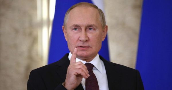 Vladímir Putin firma ley que prohíbe el cambio de sexo en Rusia