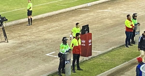 Portada: ¡Se estrenó el VAR en el Clausura! Determinó el penal a favor de FBC Melgar en el duelo ante ADT