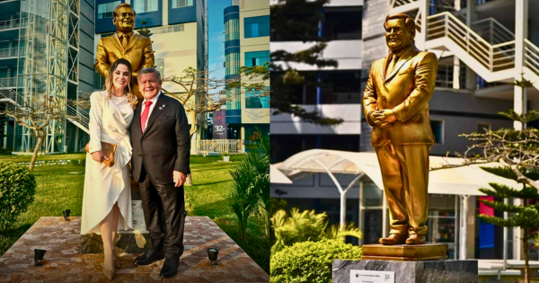 ¡INSÓLITO! Develan estatua dorada de César Acuña en una de las sedes de la UCV