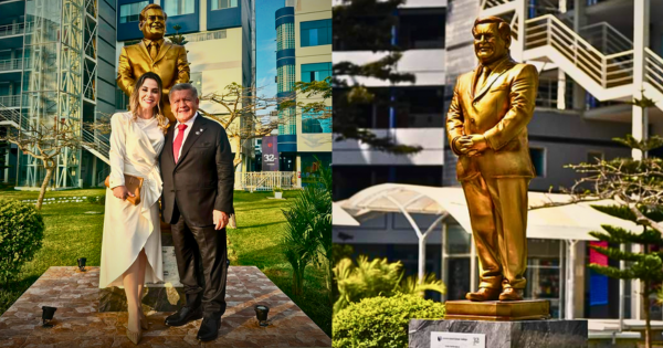 ¡insÓlito Develan Estatua Dorada De César Acuña En Una De Las Sedes De La Ucv 5228