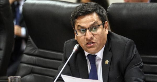 Portada: César Vásquez negó que su designación como ministro de Salud se deba a un acuerdo político entre APP y el Gobierno