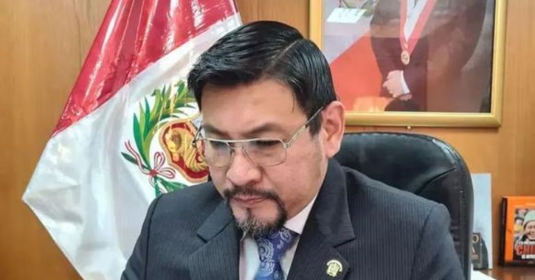 Bancada Fuerza Popular retirará a congresista Luis Cordero Jon Tay de Comisión de Inteligencia