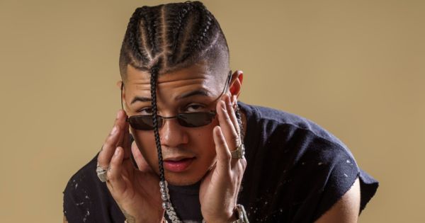 Portada: Boza, cantante nominado al Grammy Latino, llega pronto a nuestro país