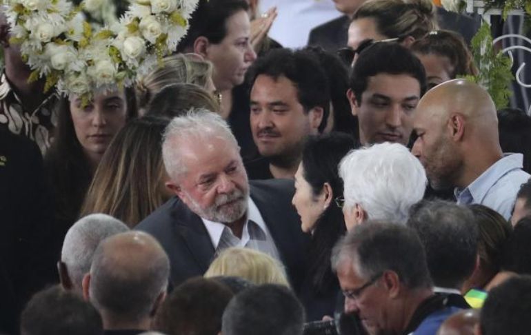 Presidente Lula Da Silva no pudo contener las lágrimas en el velorio de Pelé