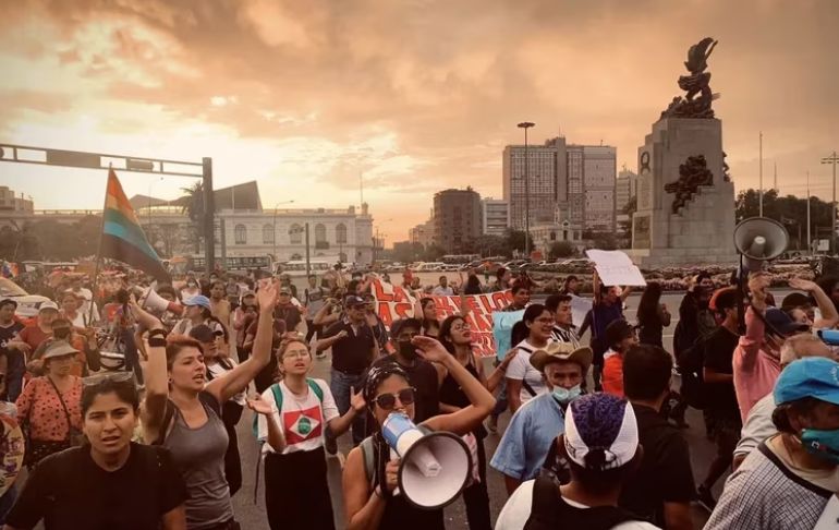 Estados Unidos pide a los manifestantes en Lima que protesten de forma pacífica