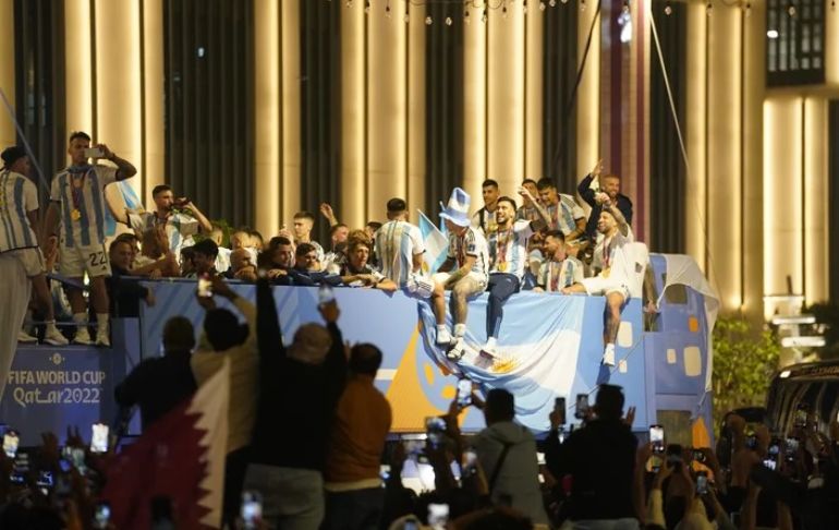 Argentina: ¿a qué hora llega el campeón a su país y cómo serán los festejos?