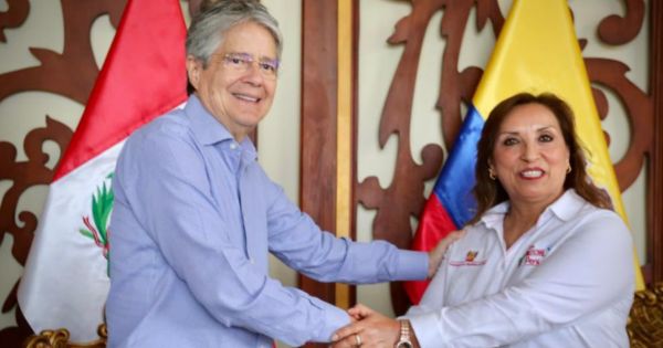Guillermo Lasso tras encuentro con Dina Boluarte: "Respaldo a la democracia peruana"