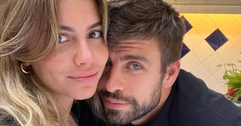 Gerald Piqué publica su primera foto con Clara Chía