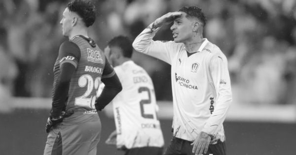 Paolo Guerrero no pudo completar el partido ante Emelec: conoce el porqué