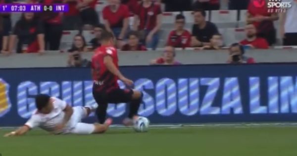 ¡Preocupación en el Barcelona! Vitor Roque se lesionó y no podrá jugar por varias semanas (VIDEO)