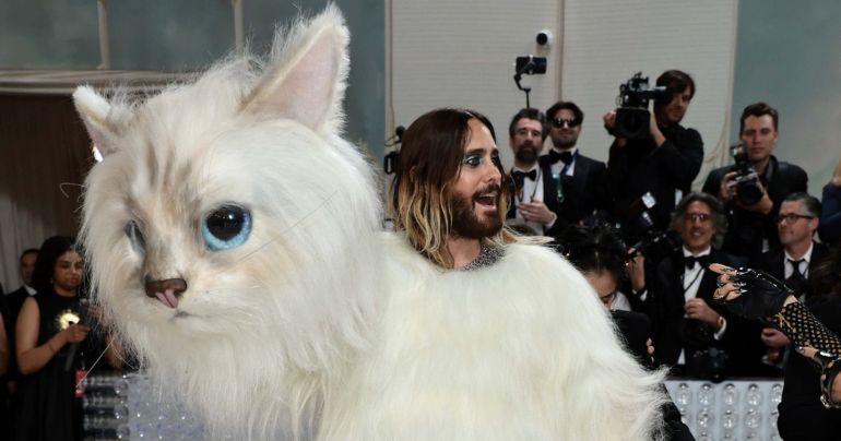 Portada: Jared Leto: actor apareció vestido de gato en la Met Gala 2023