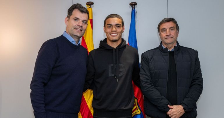 España: Barcelona anuncia el fichaje del hijo de Ronaldinho para el equipo juvenil