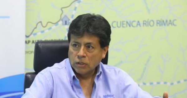 Héctor Piscoya acata exigencia de Hania Pérez y renuncia a la presidencia de Sedapal