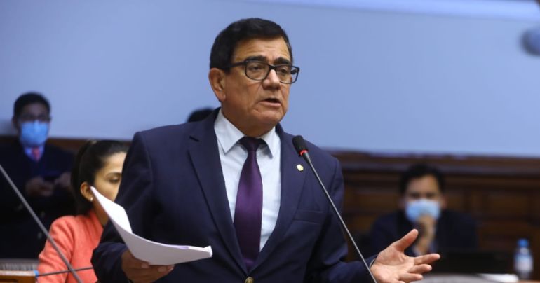 José Williams solicitó a la Contraloría que investigue el proceso de los gastos en el Congreso