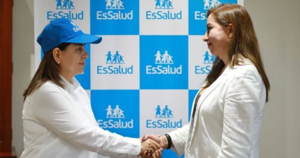 ¿Cambió de opinión? Katherine Ampuero se suma a equipo de Rosa Gutiérrez en EsSalud