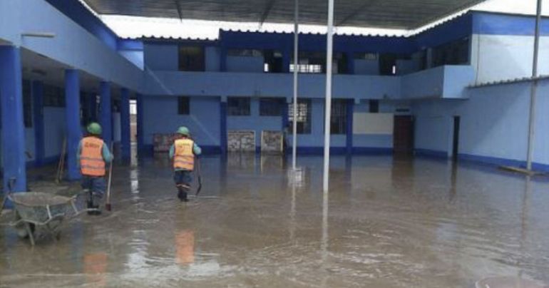Portada: Ministro de Educación anunció que se posterga el inicio del año escolar en Lima por intensas lluvias