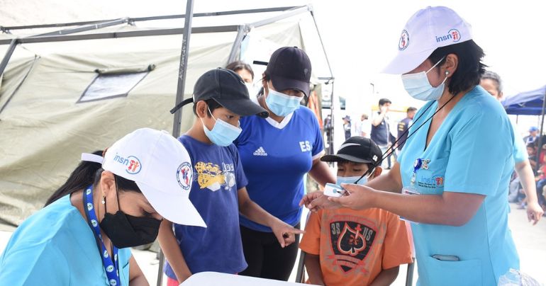 Ciclón Yaku: profesionales de la salud brindaron atención médica a 130 niños de Chaclacayo