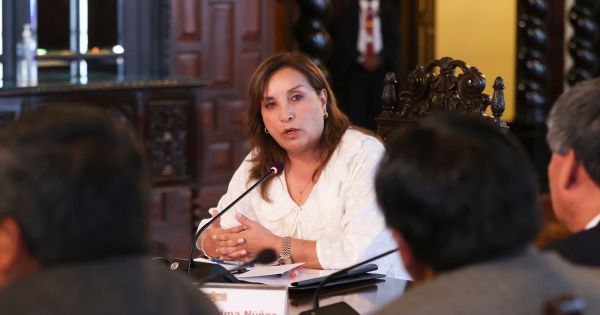 Portada: Perú Libre iniciará proceso para vacar a Dina Boluarte si sale del país