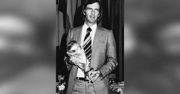 Portada: César Luis Menotti: técnico campeón del mundo con Argentina falleció a los 85 años