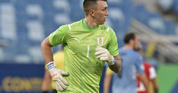 ¡Adiós leyenda! Fernando Muslera anunció su retiro de la Selección Uruguaya