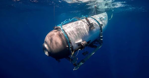 Portada: Submarino desaparece con pasajeros a bordo cuando se dirigían a visitar los restos del Titanic