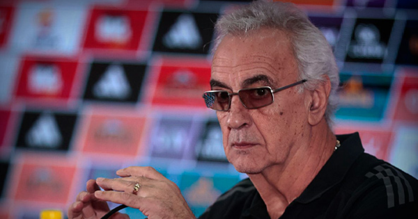 Portada: Jorge Fossati sobre figuras ausentes en la selección: "No estoy acá para estar llorando por los que no están"