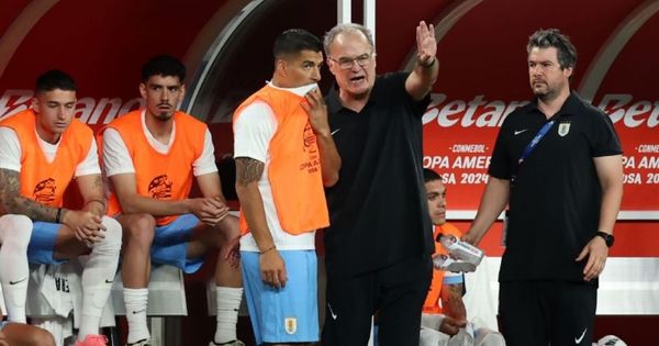 Portada: Luis Suárez no se guardó nada y destruye a Marcelo Bielsa: "Ha separado a todo el grupo"