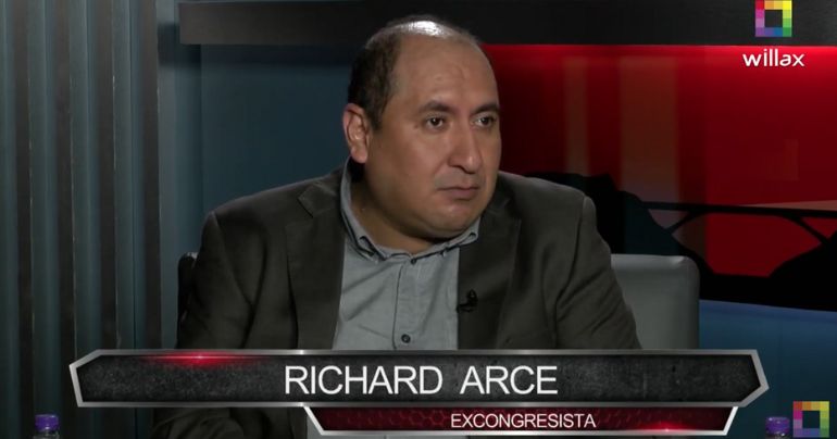 Richard Arce: "Toledo es un tipo sin bandera, un ladrón que ha asaltado al país"